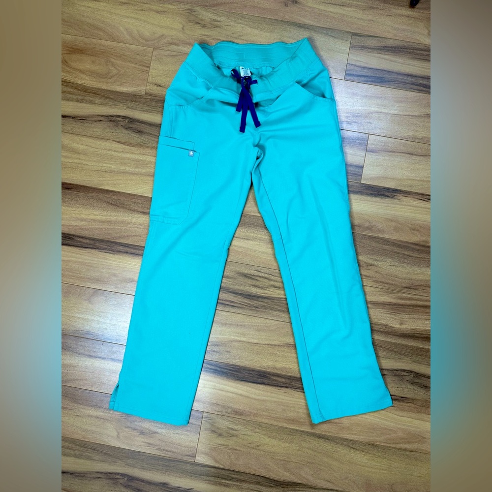 Figs Limited Edition Kade Pants in Surgical Green